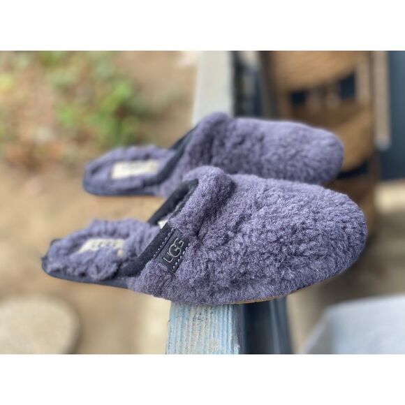 UGG® Women’s Fluffette slippers Navy Sz 6 US - Picture 10 of 10